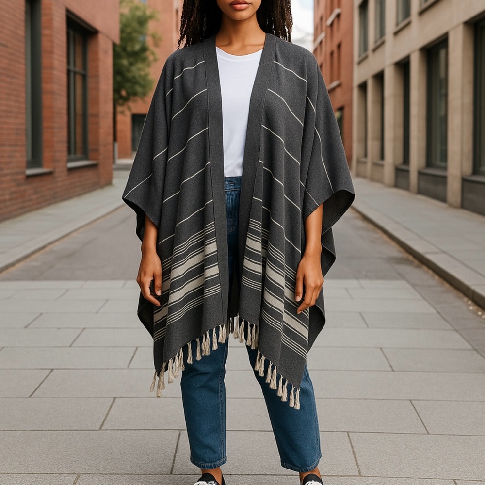 Sole Society Cotton Poncho Womens One Size Gray Fringe Hem Kimono Wrap‎ Beach